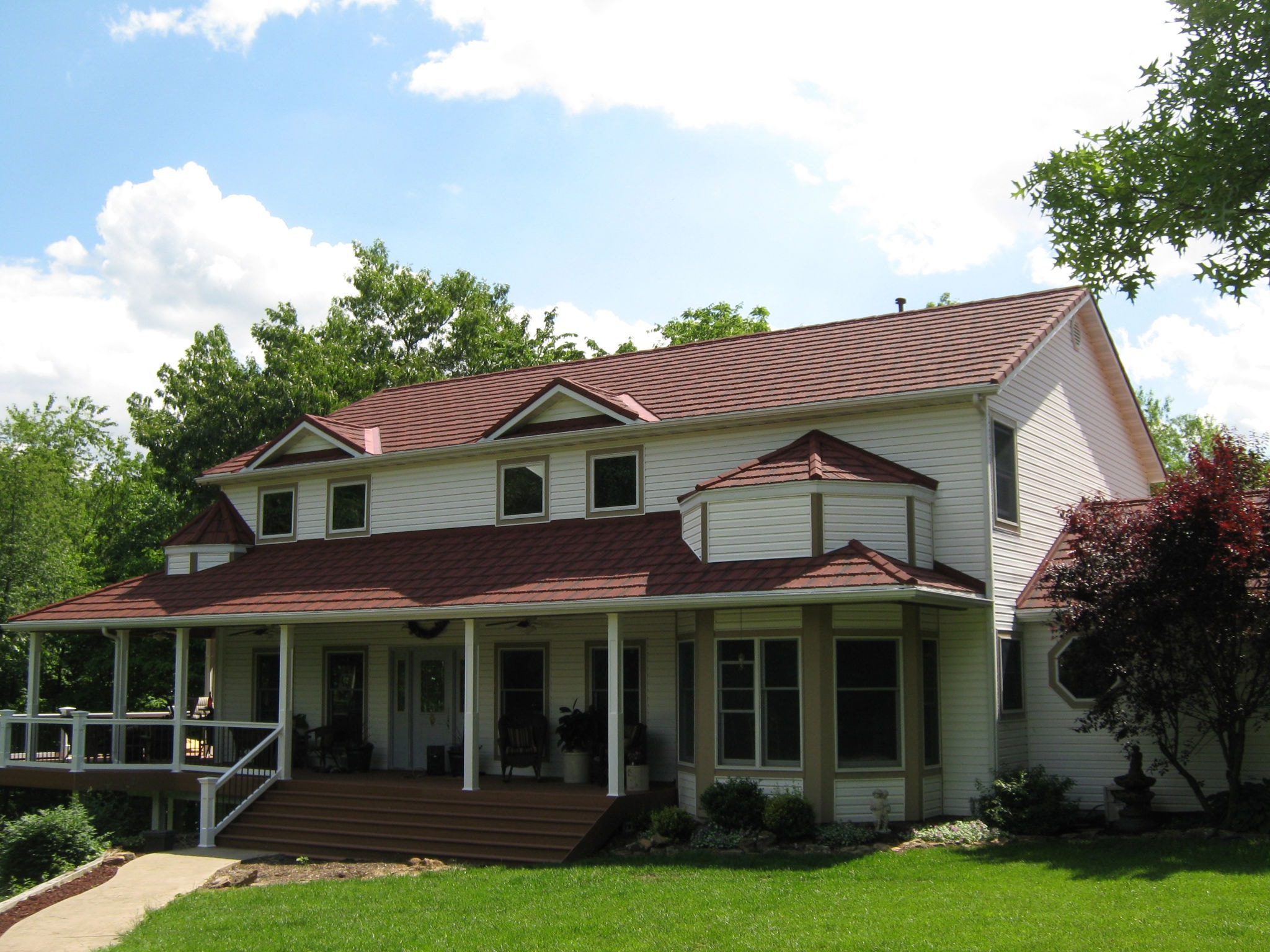 Red Metal Shake Roof — cover photo